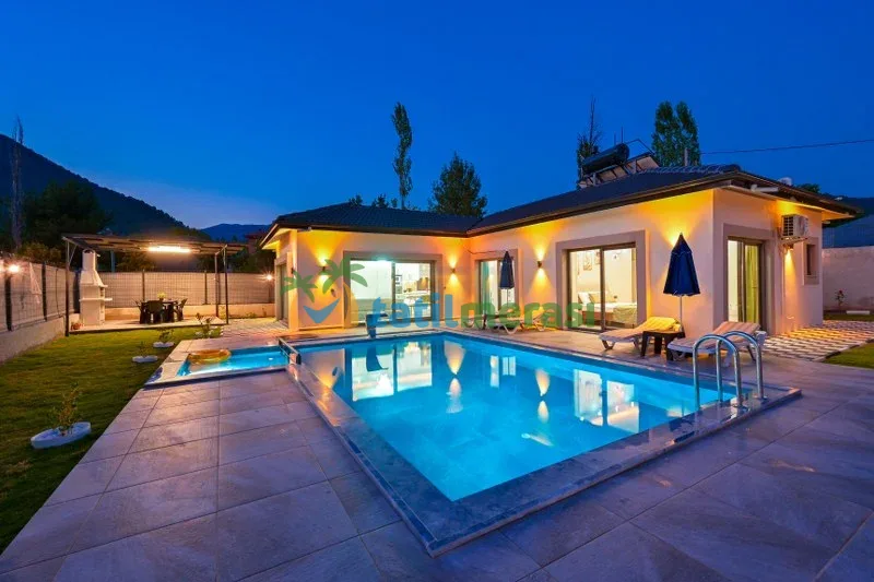 Villa Karanfil